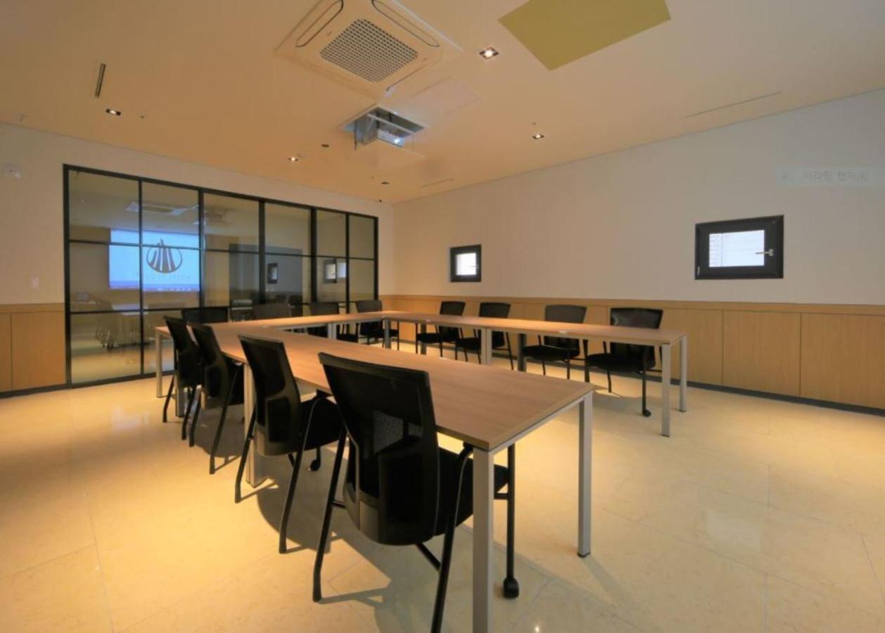 Yeoubi Hotel Ulszan Kültér fotó