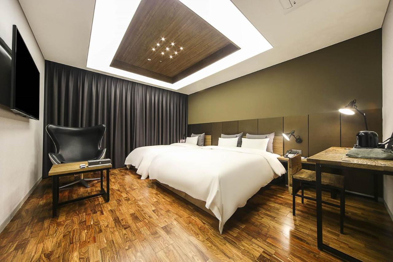 Yeoubi Hotel Ulszan Kültér fotó