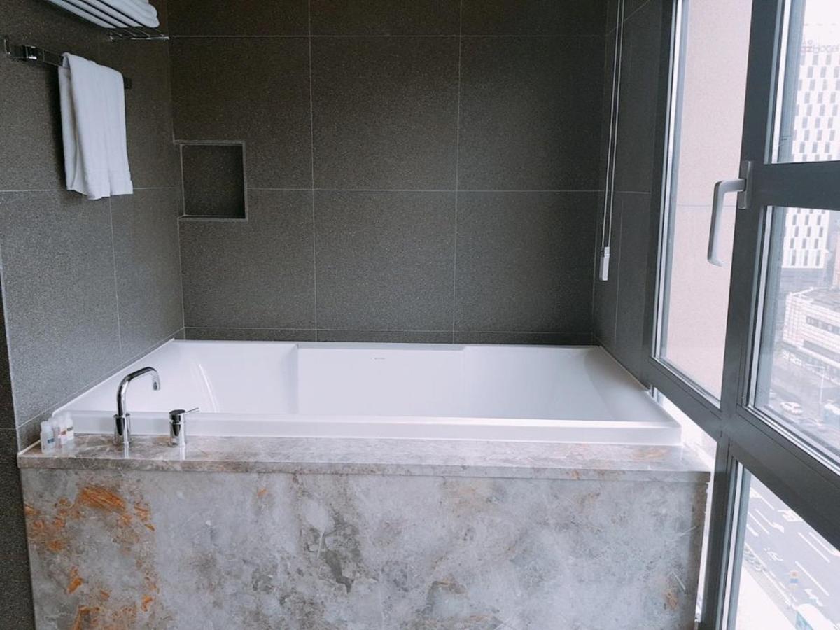 Yeoubi Hotel Ulszan Kültér fotó