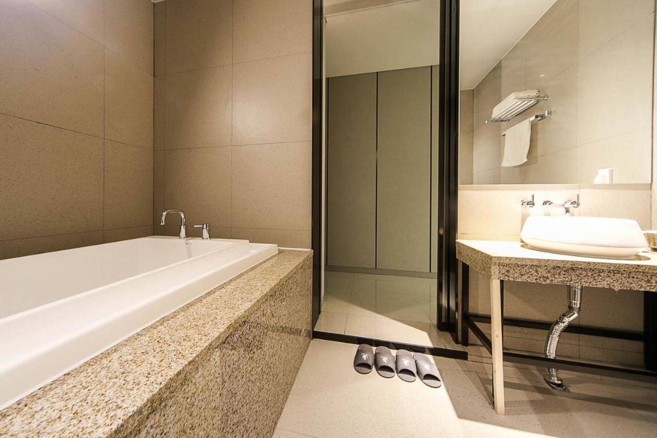 Yeoubi Hotel Ulszan Kültér fotó