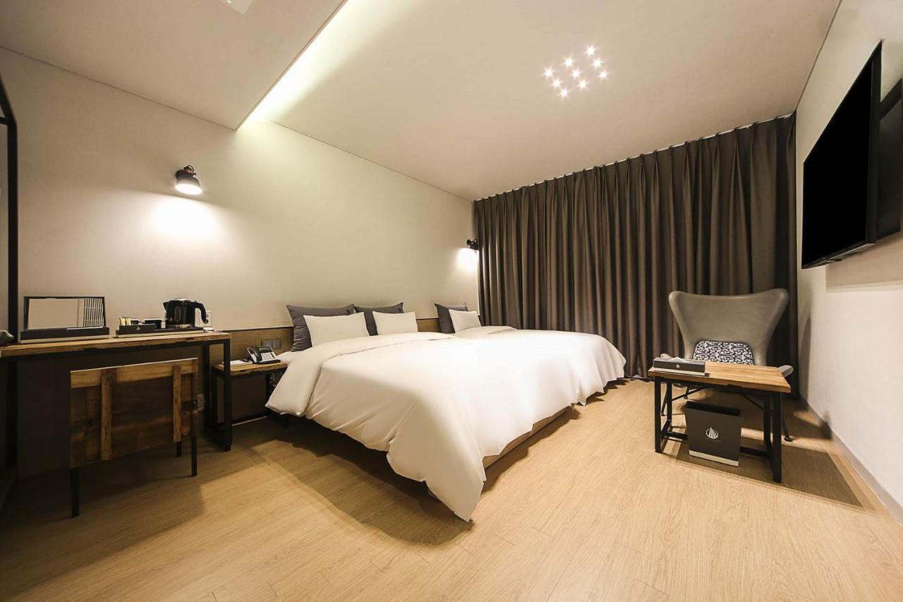Yeoubi Hotel Ulszan Kültér fotó