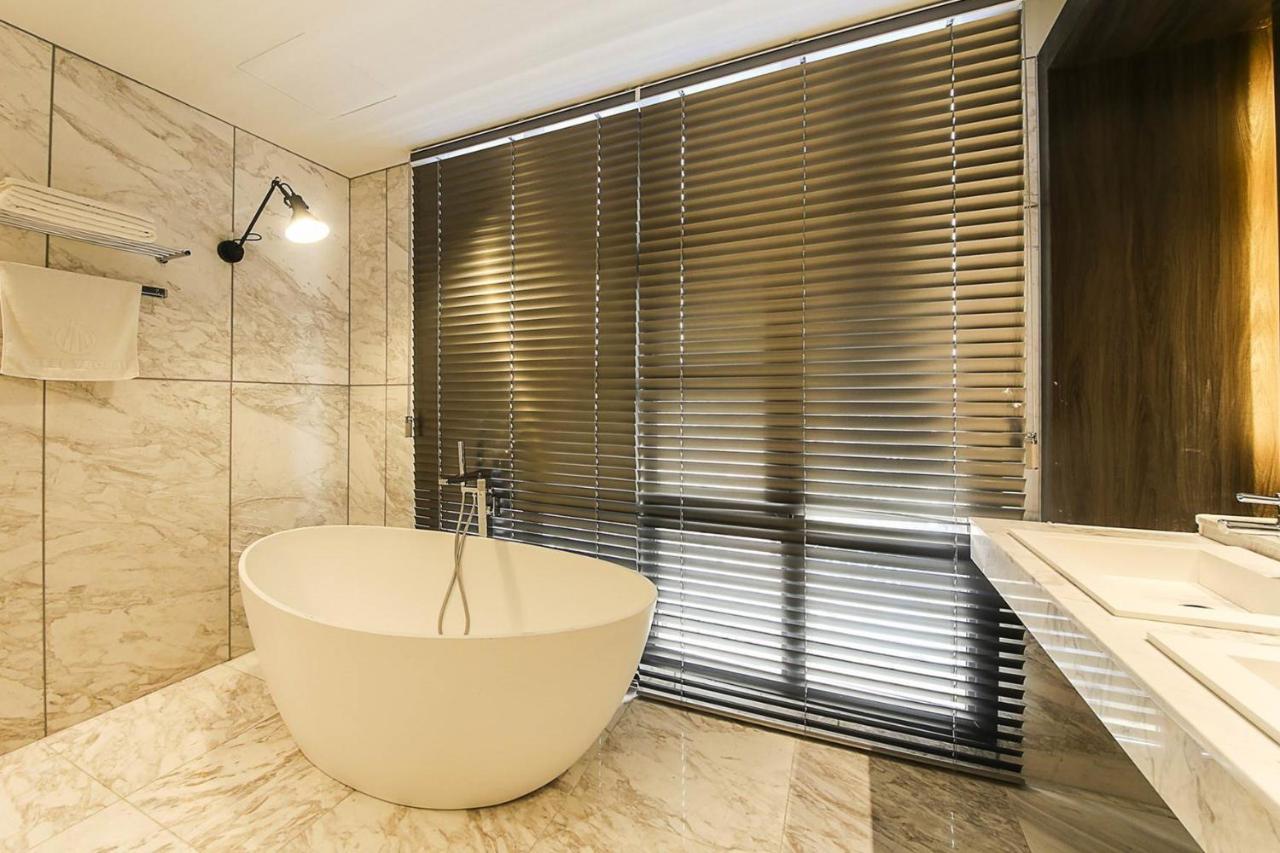 Yeoubi Hotel Ulszan Kültér fotó